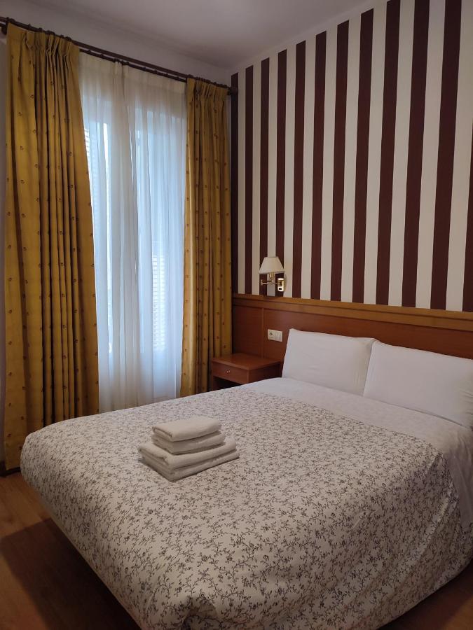 Hostal Salome Μαδρίτη Εξωτερικό φωτογραφία
